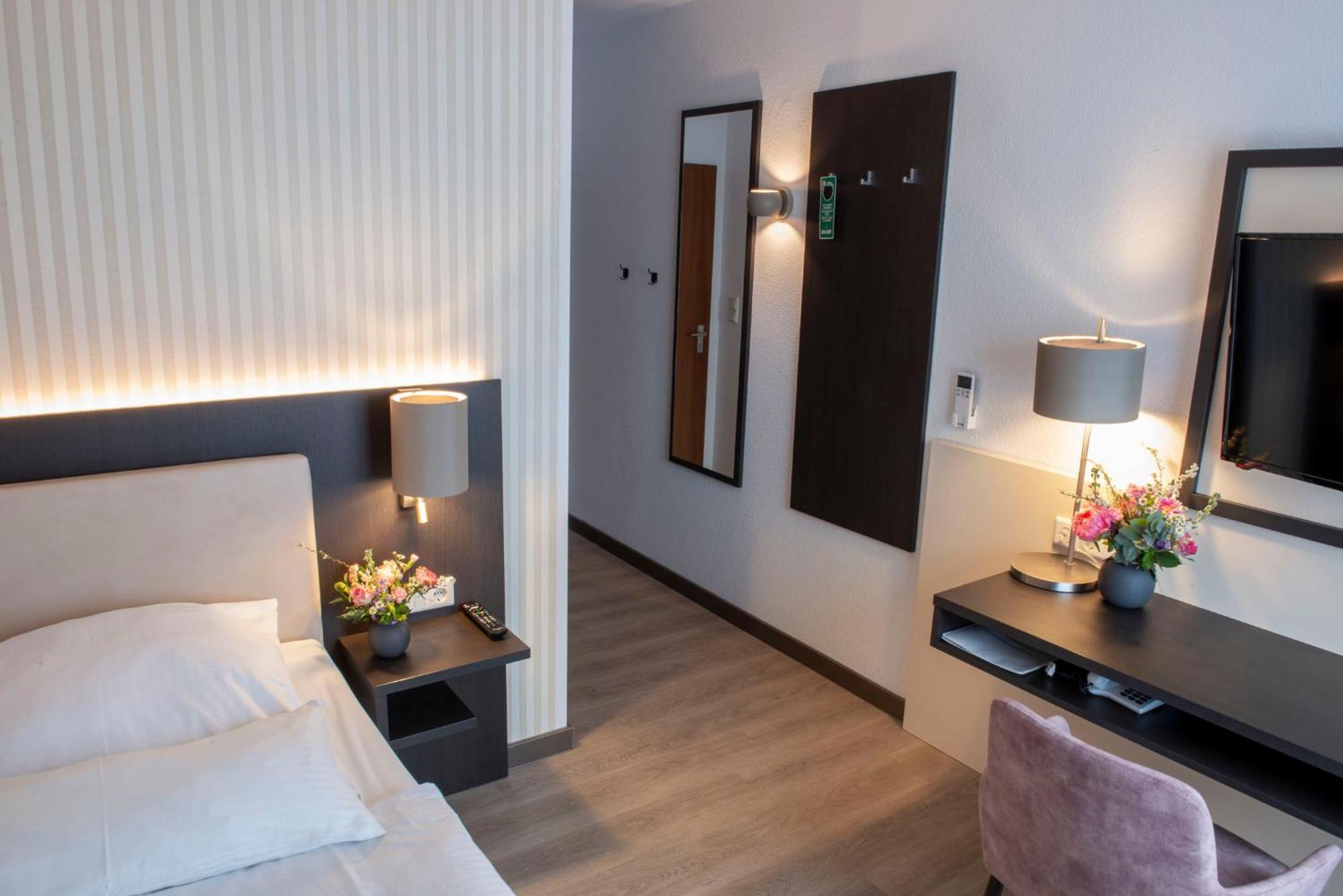 Hotel Alte Post Krefeld Luaran gambar